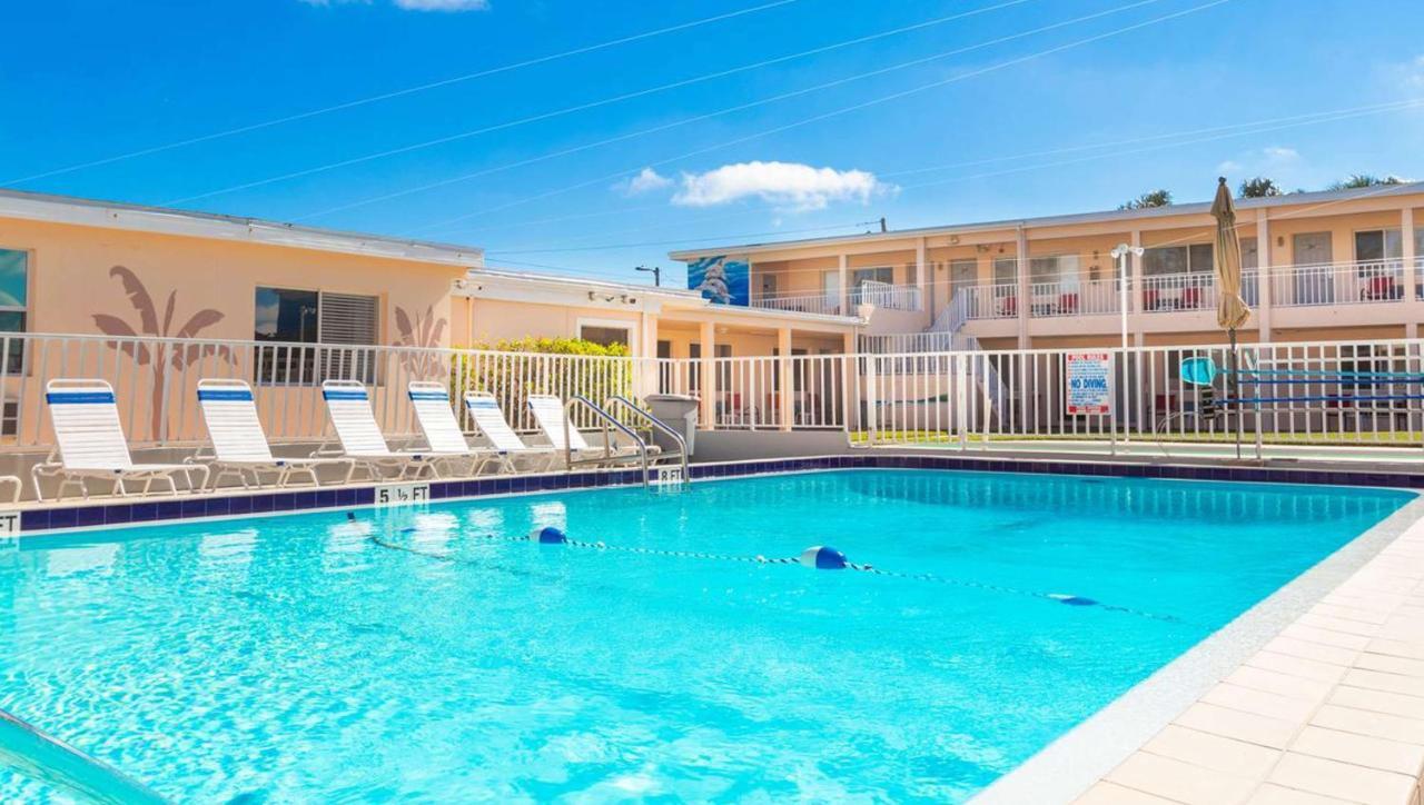 Belleair Beach Resort Motel Exterior photo
