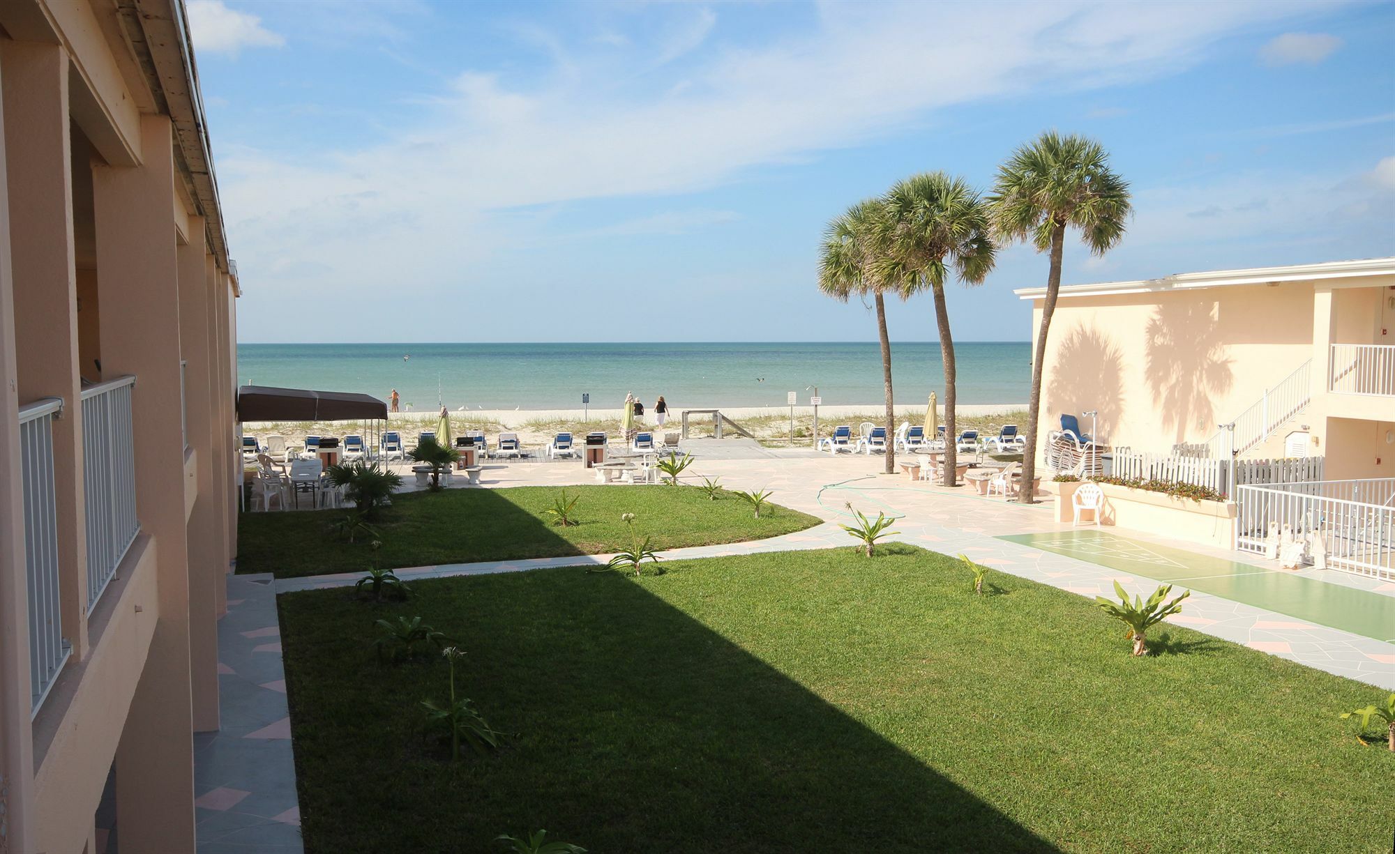Belleair Beach Resort Motel Exterior photo